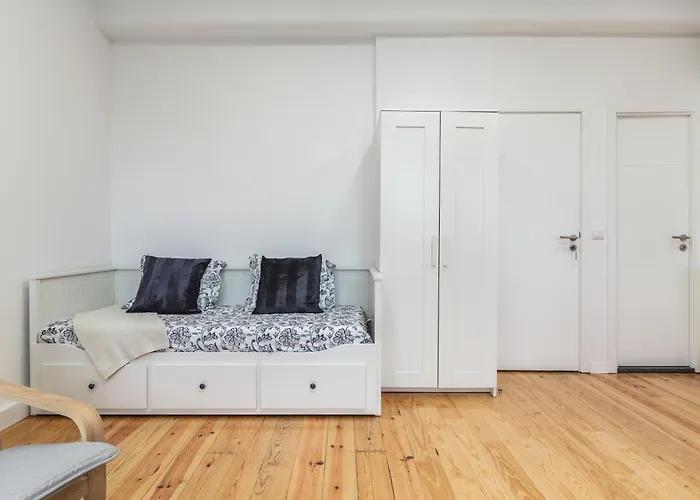 Apartamento Charming With Garden In Oporto