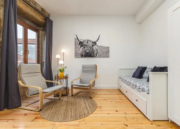 Charming With Garden In Apartamento