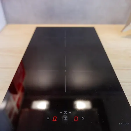 Апартаменты Charming With Garden In *