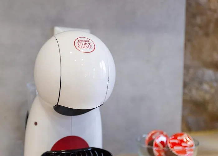 Charming With Garden In Апартаменты Порту