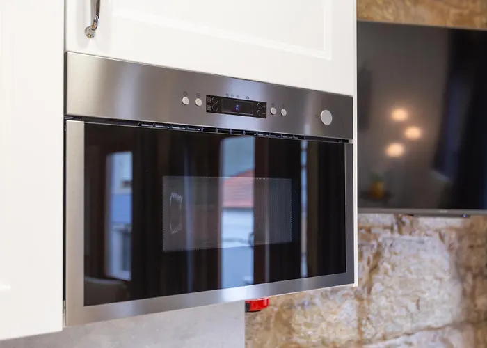 Апартаменты Charming With Garden In Порту